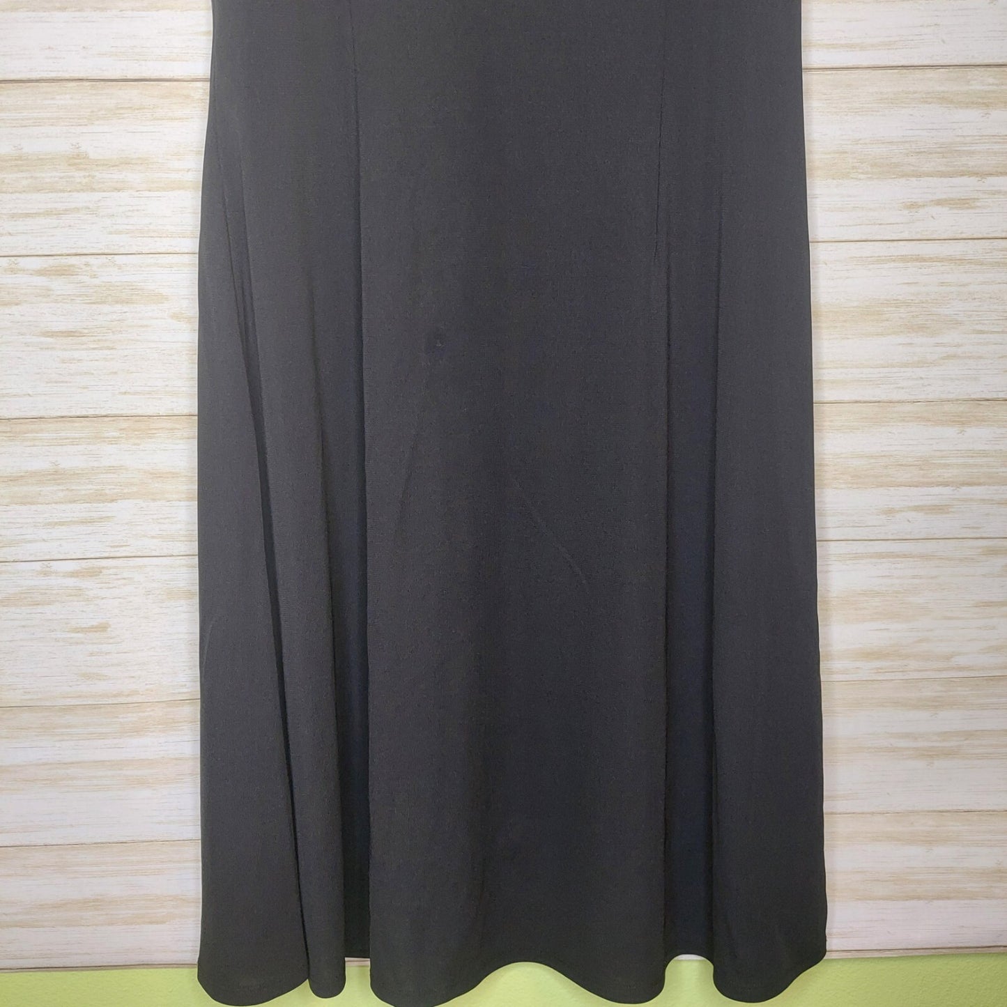 Ann Taylor LOFT Dress A-Line Women's Size 8 Black Sleeveless LBD V-Neck